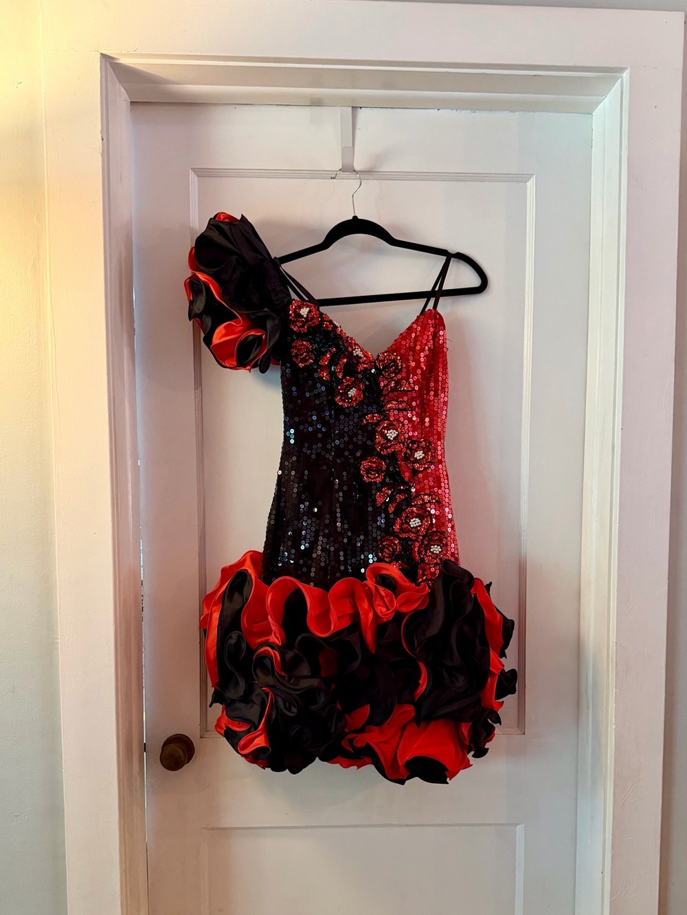 ALYCE Sequin One-Shoulder Ruffle Ballroom Dress in Red and Black